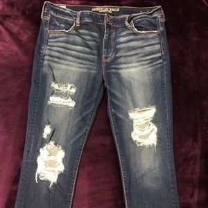 AE Distressed Jeggings